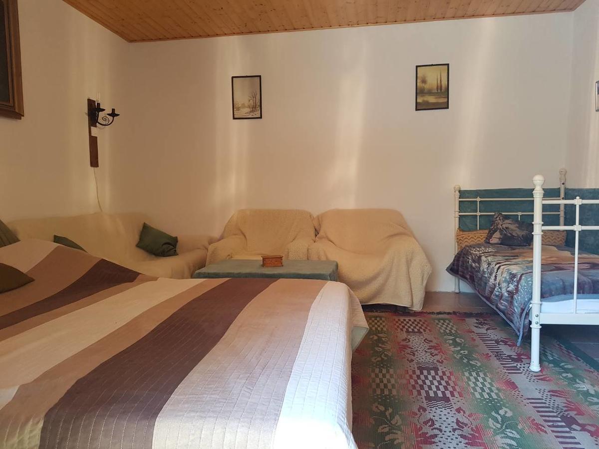 Kuti Vendeghaz Otel Bakonykuti Dış mekan fotoğraf