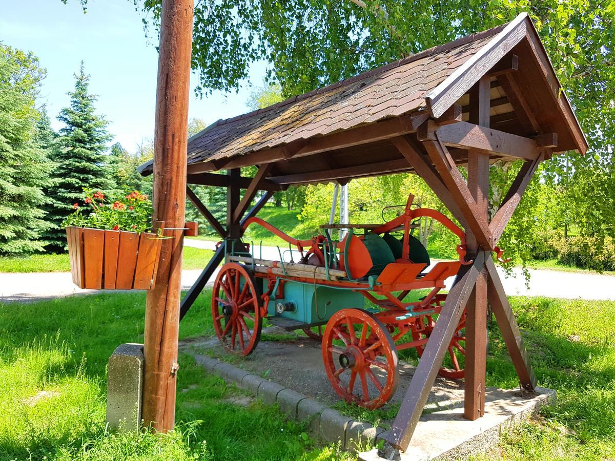 Kuti Vendeghaz Otel Bakonykuti Dış mekan fotoğraf